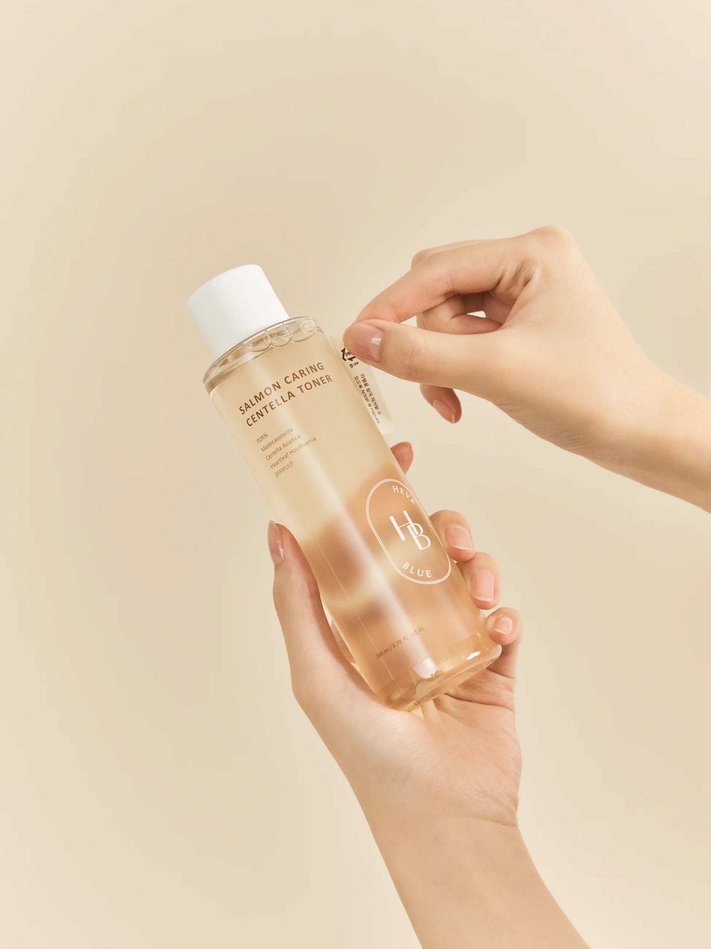 Salmon Caring Centella Toner – Τονωτική Λοσιόν Αναδόμησης με Εκχύλισμα Σολομού & Centella