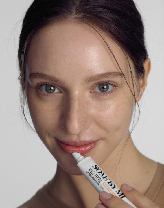 V10 HYAL Lip Sunprotection SPF15 Rosy - Ενυδατικό αντηλιακό χειλιών