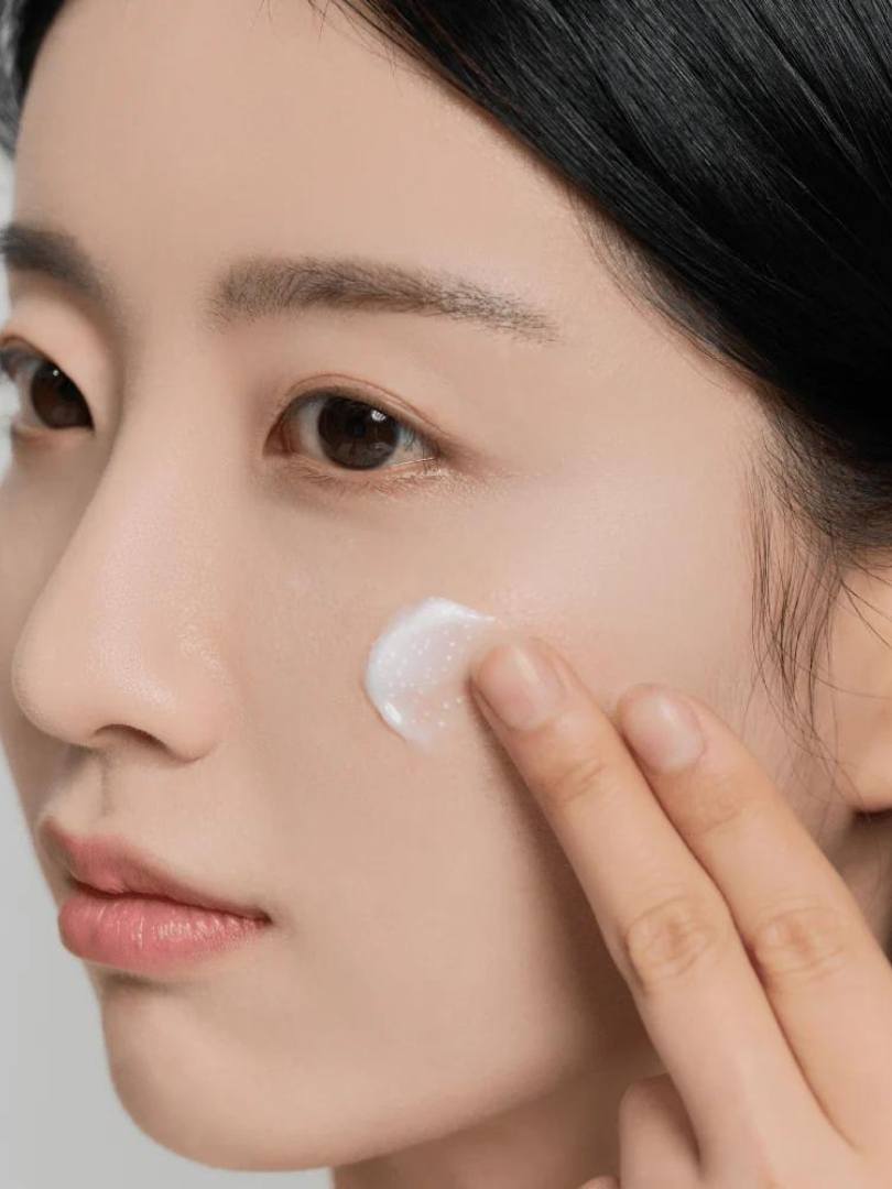 Madagascar Centella Tone Brightening Capsule Cream