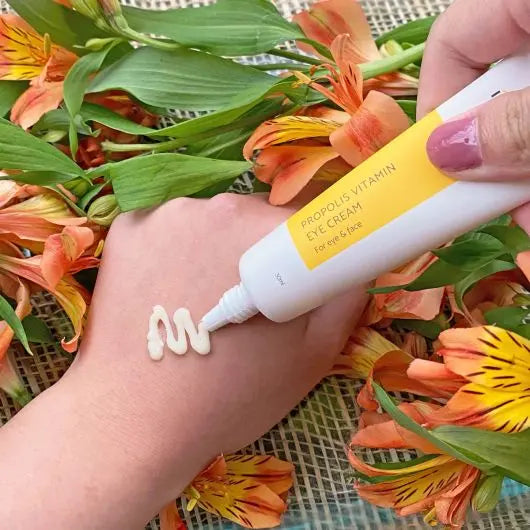 Propolis Vitamin Eye Cream - Αντιρυτιδική κρέμα ματιών με Βιταμίνες