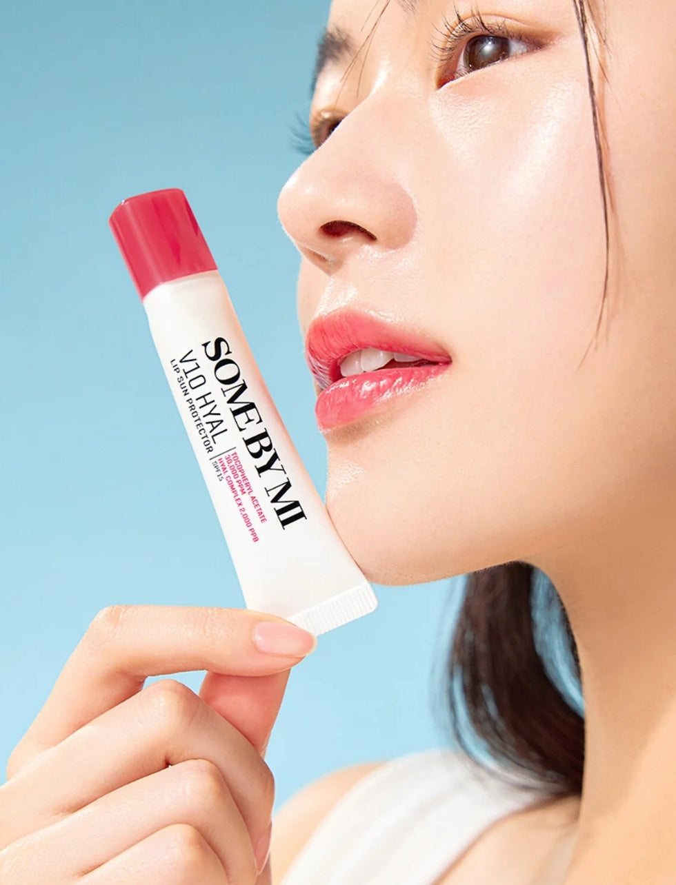 V10 HYAL Lip Sunprotection SPF15 Berry- Ενυδατικό αντηλιακό χειλιών