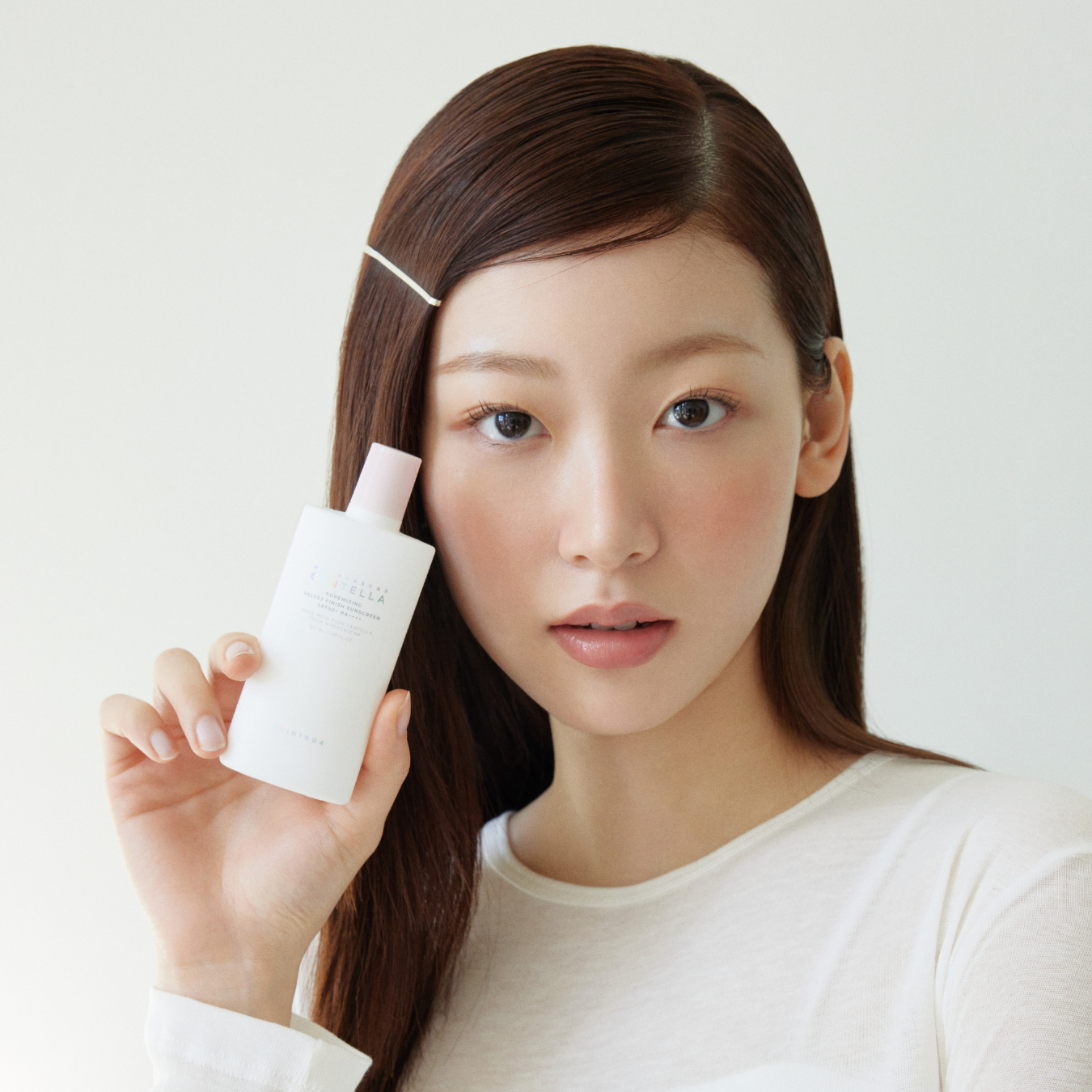 Madagascar Centella Poremizing Velvet Finish Sunscreen SPF 50+ PA++++ - Αντηλιακό Προσώπου με Velvet Φινίρισμα & Ελαφριά Κάλυψη Πόρων