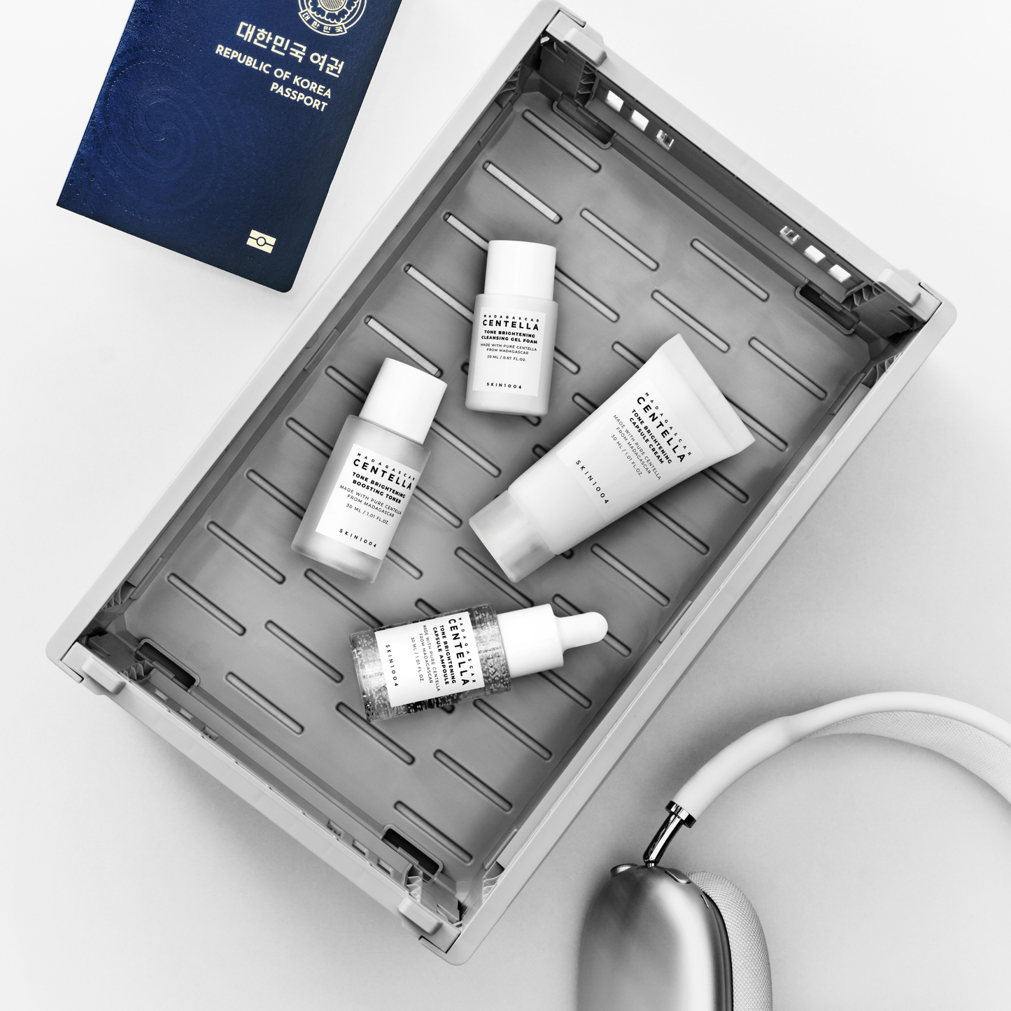 Madagascar Centella Tone Brightening Travel Kit – Σετ Λάμψης & Ομοιόμορφου Τόνου