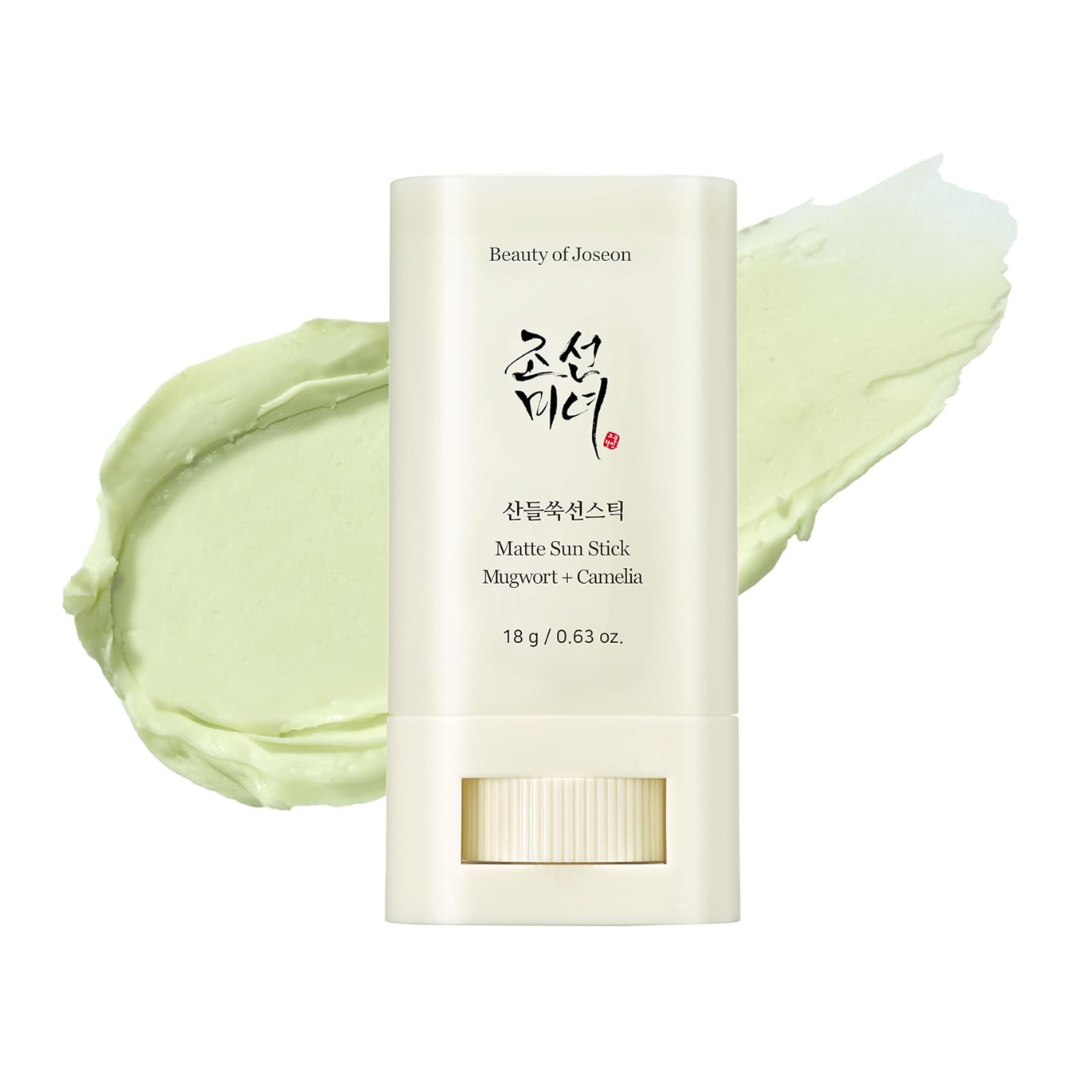 Matte Sun Stick Mugwort + Camelia