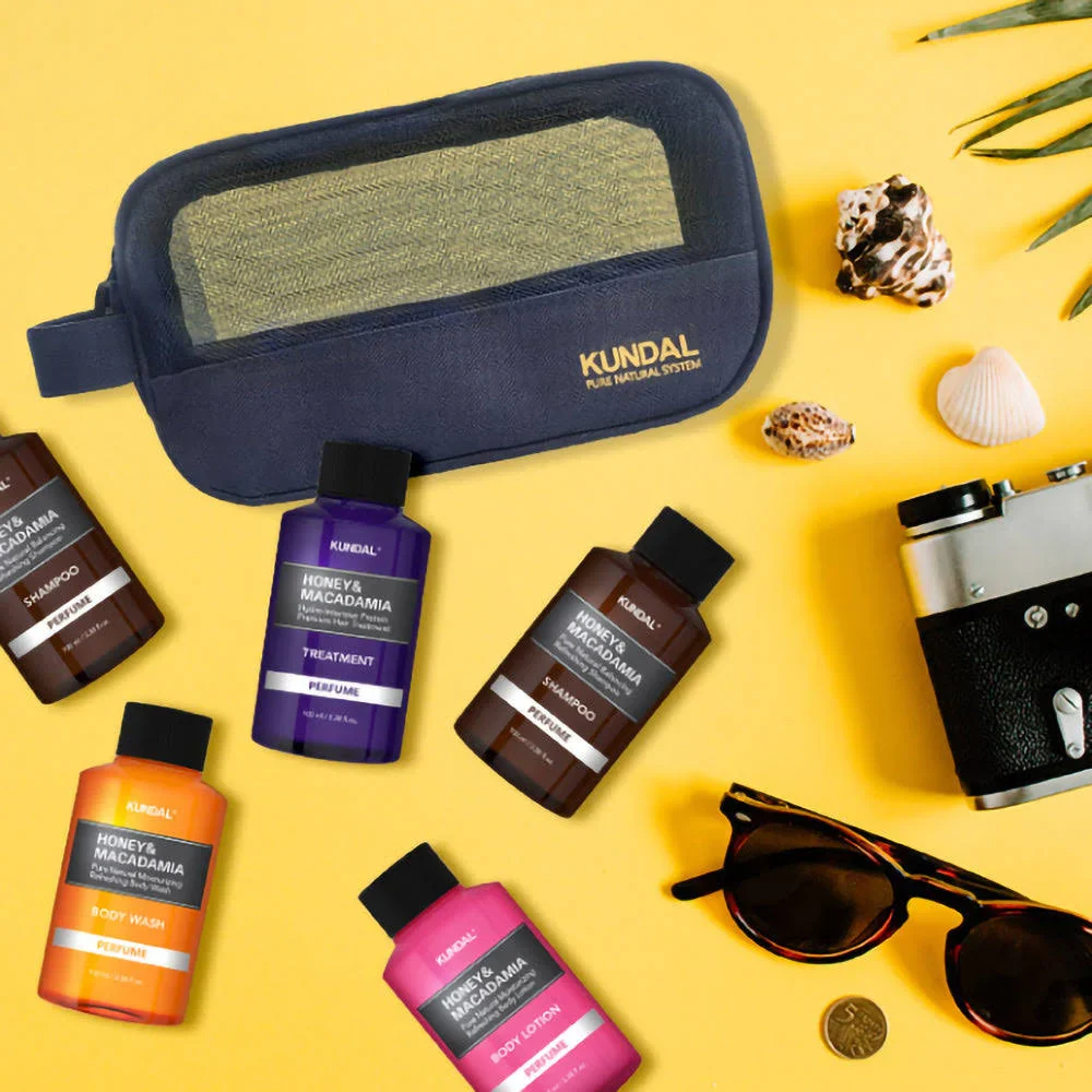Honey & Macadamia Travel Kit White Musk - Σετ Περιποίησης Μαλλιών & Σώματος Ταξιδίου 5 Τεμαχίων